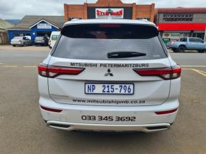 Mitsubishi Outlander 2.5 GLS - Image 10