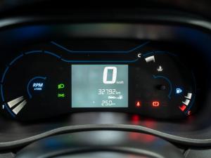 Renault Kwid 1.0 Climber manual - Image 12
