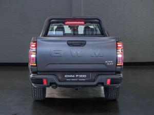 GWM P300 2.4T double cab LTD 4x4 - Image 8
