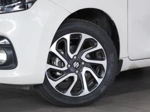 Suzuki Baleno 1.5 GLX auto - Image 2