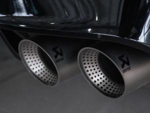 Volkswagen Golf R - Image 10