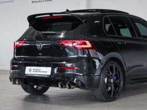 Volkswagen Golf R - Image 11
