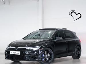 Volkswagen Golf R - Image 1