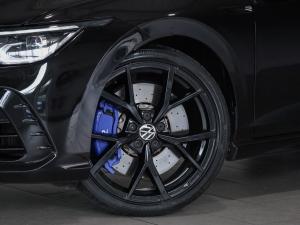 Volkswagen Golf R - Image 2