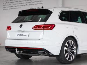 Volkswagen Touareg V6 TDI Executive R-Line - Image 7