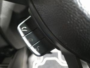 Suzuki Swift 1.2 GLX auto - Image 19