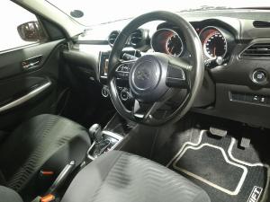 Suzuki Swift 1.2 GLX auto - Image 9
