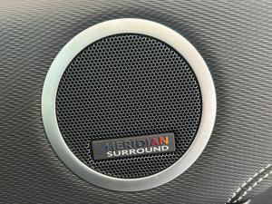Land Rover Discovery D350 Dynamic HSE - Image 13