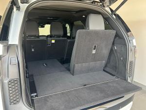 Land Rover Discovery D350 Dynamic HSE - Image 25