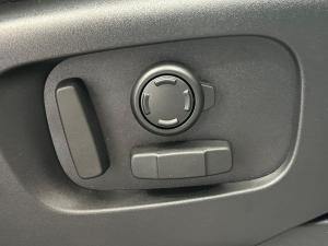 Land Rover Discovery D350 Dynamic HSE - Image 27