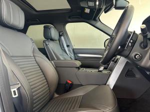 Land Rover Discovery D350 Dynamic HSE - Image 28