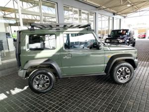 Suzuki Jimny 1.5 GLX AllGrip 3-door auto - Image 8