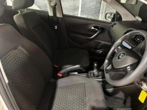 Volkswagen Polo Vivo hatch 1.4 - Image 6