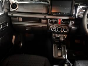 Suzuki Jimny 1.5 GLX AllGrip 5-door auto - Image 10