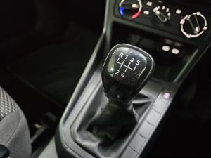 Volkswagen Polo hatch 1.0TSI - Image 8