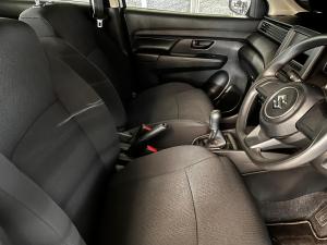 Suzuki Ertiga 1.5 GA - Image 3