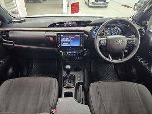 Toyota Hilux 2.8GD-6 double cab 4x4 Legend auto - Image 6
