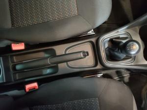 Volkswagen Polo Vivo hatch 1.4 Trendline - Image 10