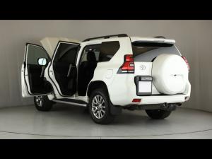 Toyota Land Cruiser Prado 3.0DT VX - Image 25