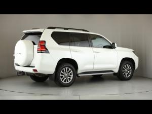 Toyota Land Cruiser Prado 3.0DT VX - Image 2