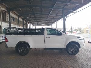 Toyota Hilux 2.4GD-6 single cab 4x4 Raider auto - Image 3