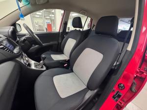 Hyundai i10 1.2 GLS - Image 7