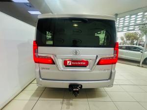 Toyota Quantum 2.8 LWB bus 9-seater VX Premium - Image 5
