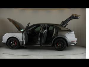 Porsche Cayenne GTS coupe - Image 26