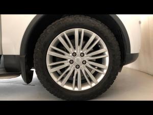 Land Rover Discovery HSE Si6 - Image 17