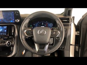 Lexus LX 500d Overtrail - Image 8