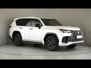 Lexus LX 500d Overtrail - Image 1