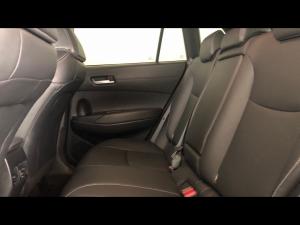 Toyota Corolla Cross 1.8 Hybrid XR - Image 11