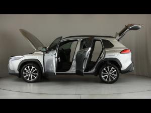 Toyota Corolla Cross 1.8 Hybrid XR - Image 26