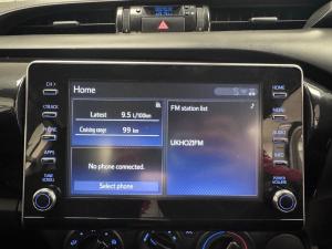 Toyota Hilux 2.4GD-6 Xtra cab Raider manual - Image 12