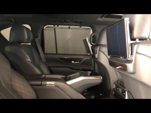 Lexus LX 600 VIP - Image 12