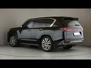 Lexus LX 600 VIP - Image 21