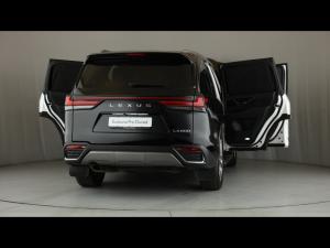 Lexus LX 600 VIP - Image 24