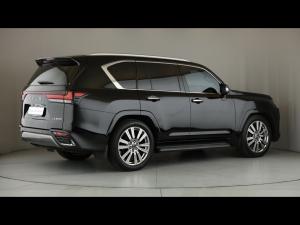 Lexus LX 600 VIP - Image 2