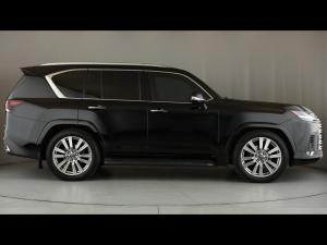 Lexus LX 600 VIP - Image 3