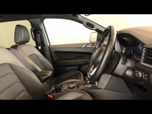 Volkswagen Amarok 3.0TDI V6 double cab Aventura 4Motion - Image 10