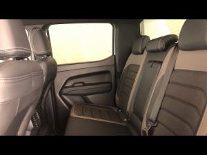 Volkswagen Amarok 3.0TDI V6 double cab Aventura 4Motion - Image 11