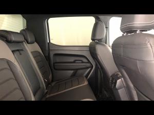 Volkswagen Amarok 3.0TDI V6 double cab Aventura 4Motion - Image 12