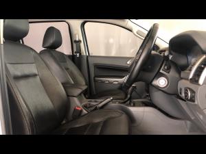 Ford Ranger 3.2TDCi double cab 4x4 XLT auto - Image 10