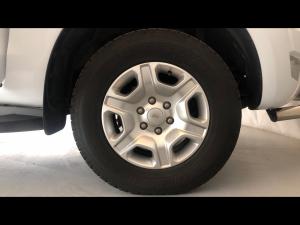 Ford Ranger 3.2TDCi double cab 4x4 XLT auto - Image 17