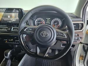 Toyota Starlet Cross 1.5 XR auto - Image 8
