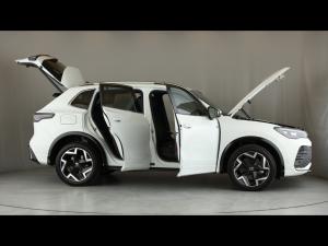 Volkswagen Tiguan 2.0TDI R-Line 4Motion - Image 30