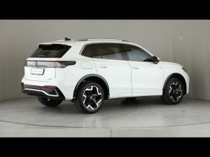 Volkswagen Tiguan 2.0TDI R-Line 4Motion - Image 2
