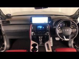 Lexus LX 600 F Sport - Image 6