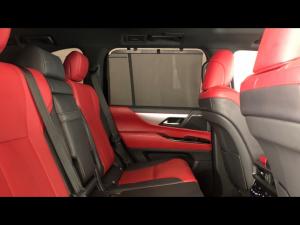 Lexus LX 600 F Sport - Image 12