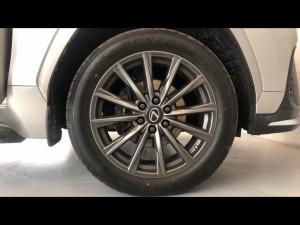 Lexus LX 600 F Sport - Image 17